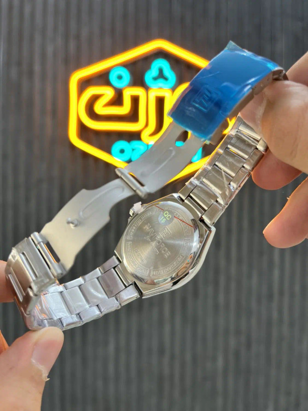 ساعت مچی نیوی فورس مشکی NAVIFORCE NF9266